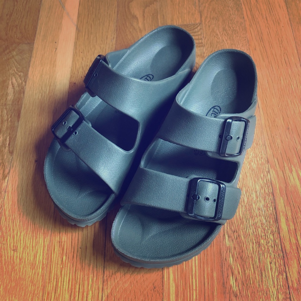 SOLD Aerothotic Green Sandals